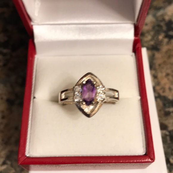 Jewelry - STERLING SILVER GENUINE AMETHYST SIZE 8 NIB